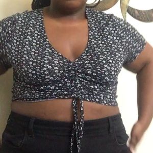 Black and White SHEIN flower top